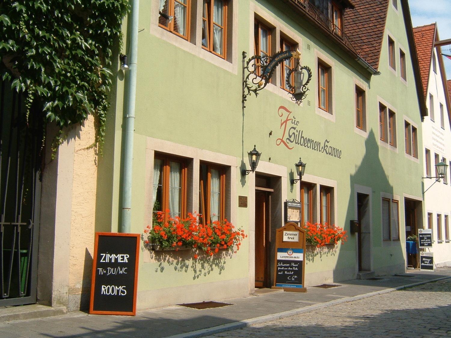 Ferienwohnungen Monteurzimmer Zur Silbernen Kanne Rothenburg ob der Tauber Buitenkant foto